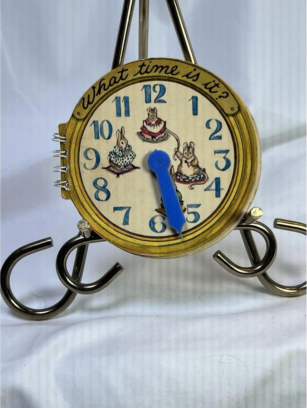 Beatrix Potter Interactive Clock Book To Teach Time 1966 Vintage Rare